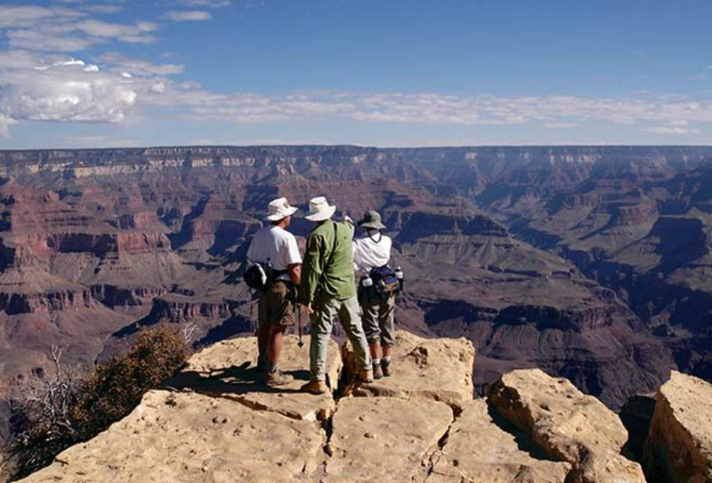 7 Days National Park Tour: Zion + Death Valley - Camping Private