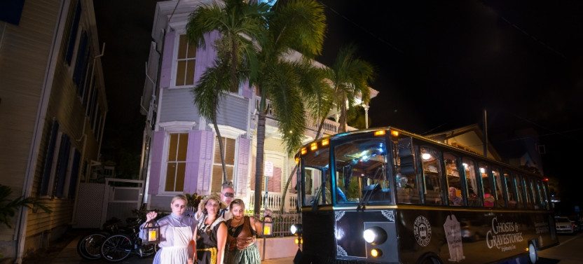 Boston Ghosts & Gravestones Guided Trolley Tour