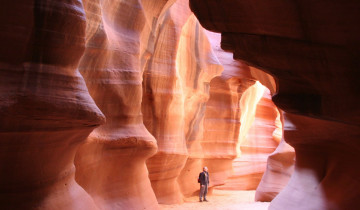 A picture of 2 Day Antelope Canyon, Horseshoe Bend Lake Powell - Hotel Private