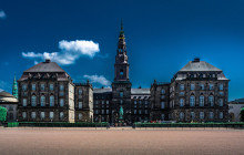Copenhagen & Christiansborg Palace Private Walking Tour