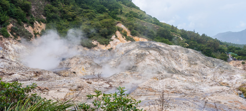Half Day Excursion: Gros Piton & Mineral Mud Baths From Soufriere