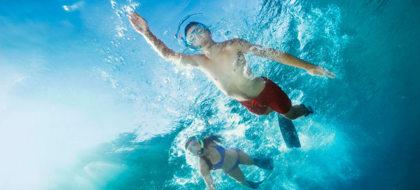 Family Friendly Reggae Catamaran Cruise & Snorkeling - Negril