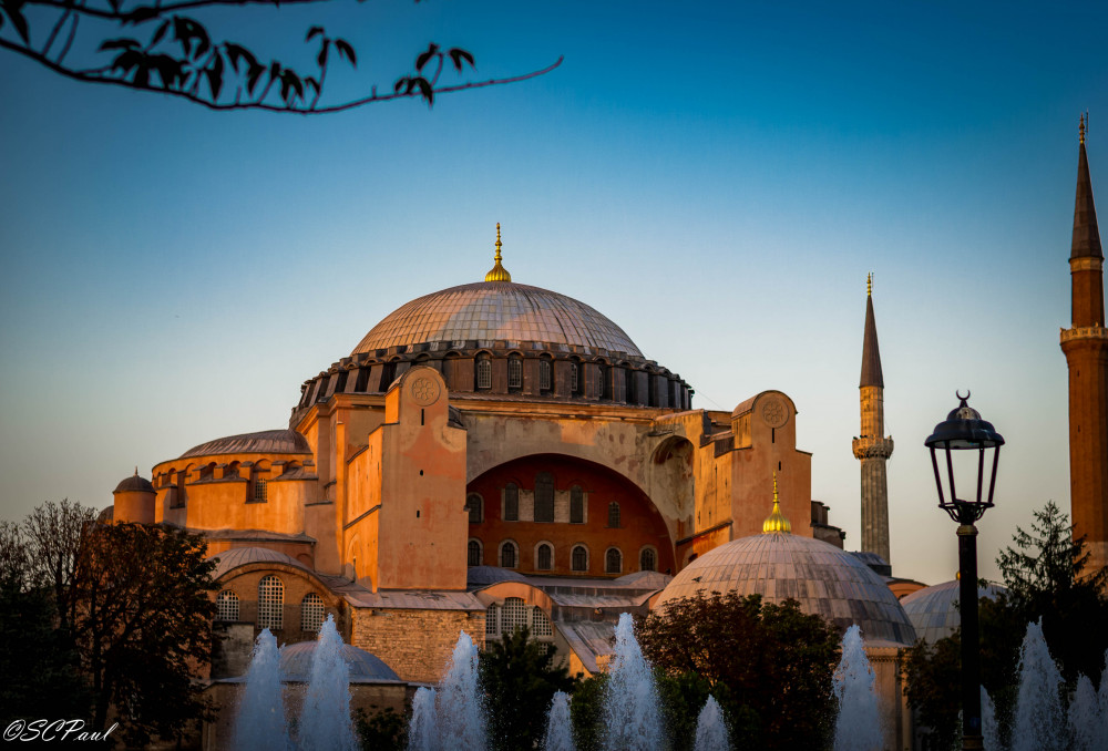 HalfDay Tour to Hagia Sophia&Blue Mosque Istanbul Project Expedition