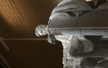 Private Washington Monuments Tour with US Veteran