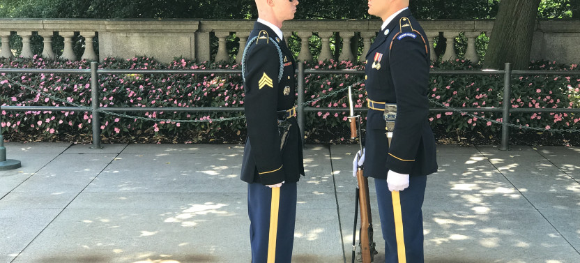 Private Arlington Cemetery Tour with US Veteran