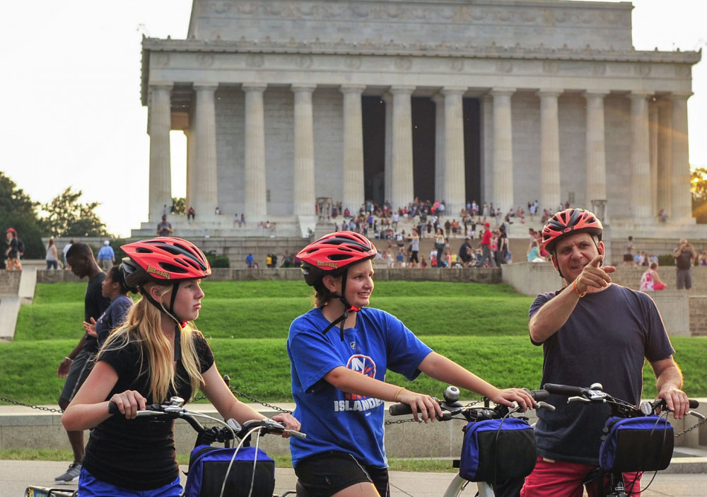 self guided bike tour of dc monuments