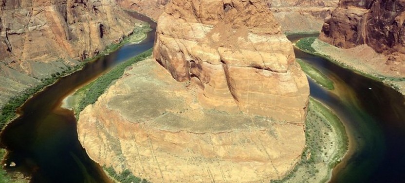 Antelope Canyon & Horseshoe Bend Small Group Tour from Phoenix
