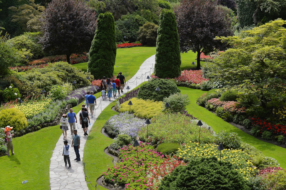 From Vancouver: Victoria, Butchart Gardens, and Gulf Islands Ferry Cruise