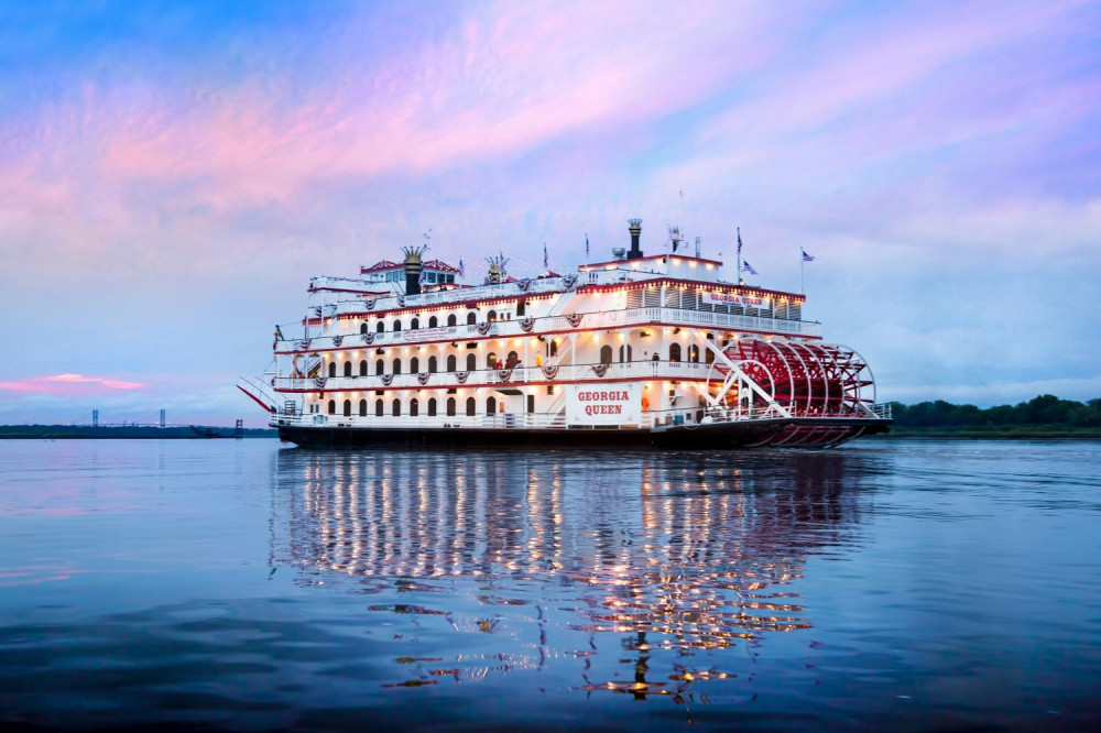 savannah riverboat cruise parking