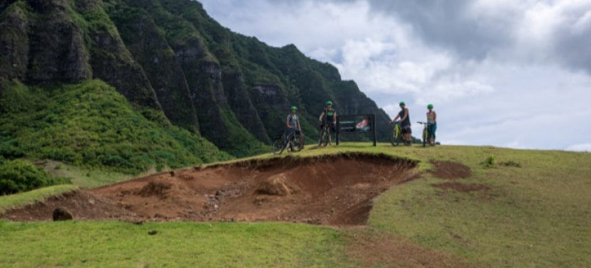 Kualoa Ranch E-Mountain Bike Tour