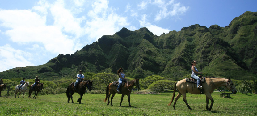 Kualoa Ranch Horseback Walking Tours
