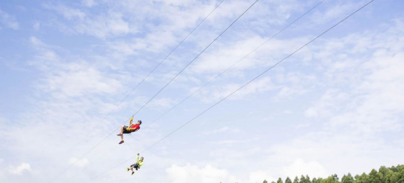 Umauma Falls 9-Line Zipline Tour