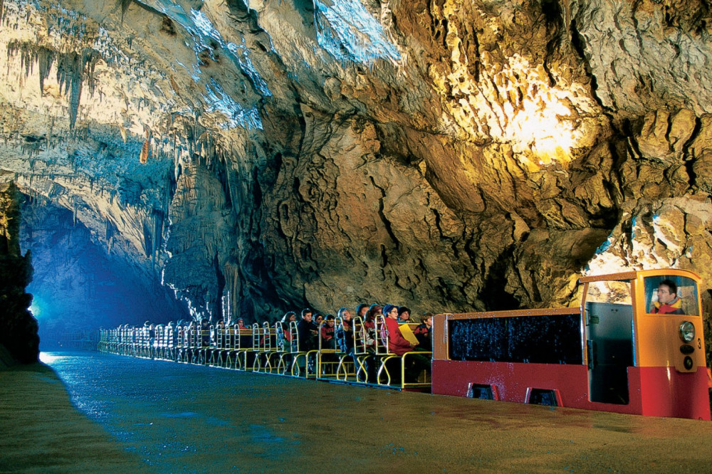 Private Tour To Postojna Cave & Lake Bled