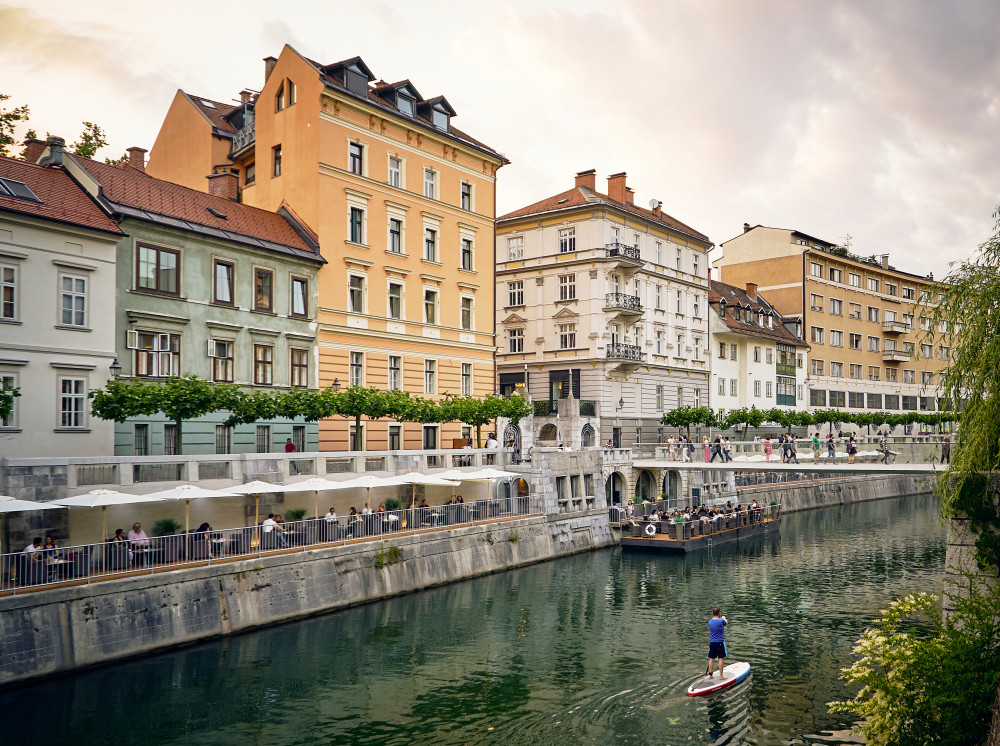 Private Tour To Postojna cave & Ljubljana