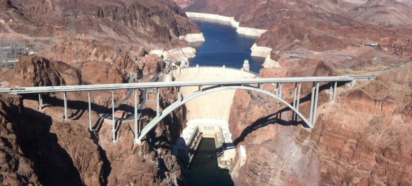 Golden Eagle Heli Tour - Lake Mead, Hoover Dam, Grand Canyon