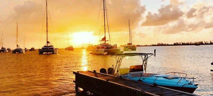 Private Sunset Cruise to the Dog Islands with Complementary Prosecco