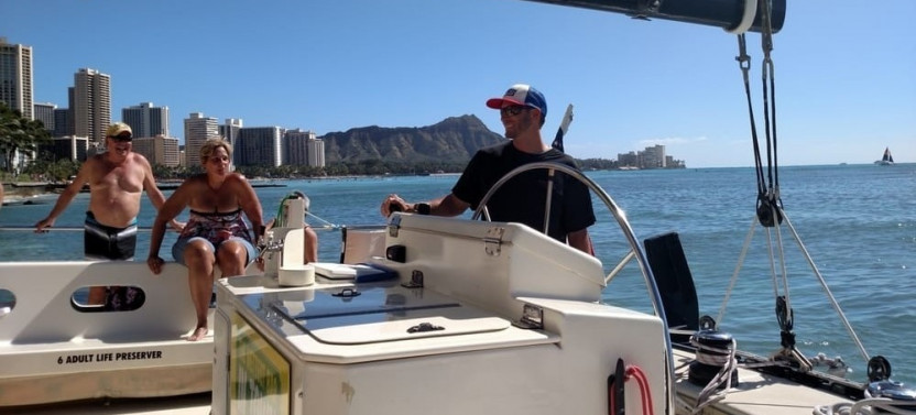 Afternoon Delite Catamaran Sail with Mai Tai