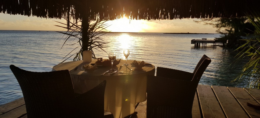 Private Sunset Cruise Tour & Romantic Dinner
