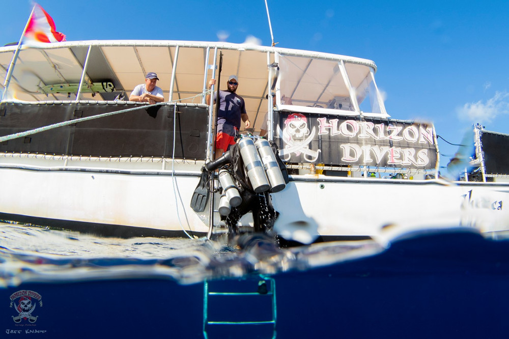 2 Tank Shallow Reef/Wreck Dive Trip - AM