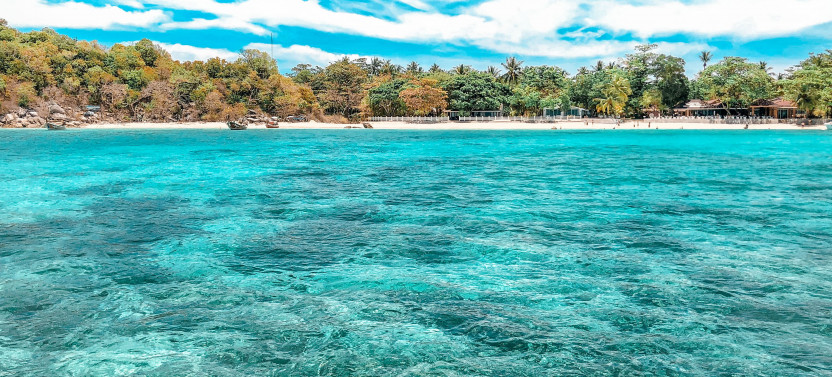 Raya Island / Mai Ton Island Private Boat Tour