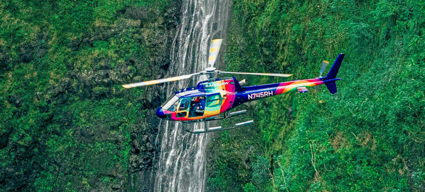 Royal Crown of Oahu - 60 Minute Helicopter Flight