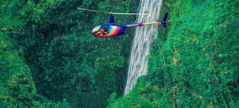 Royal Crown of Oahu - 60 Minute Helicopter Flight