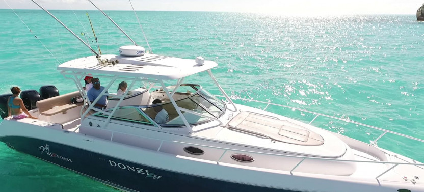 Private Half Day Beach Cruise & Snorkeling Cruise