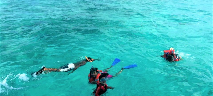 Private Half Day Beach Cruise & Snorkeling Cruise