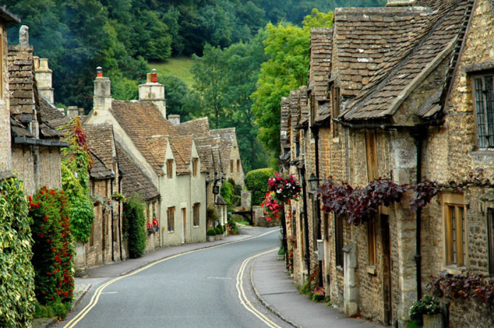 Day Tour from London: Burford, Bibury & Northern Cotswolds