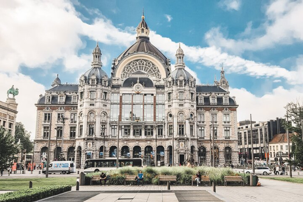 Antwerp Sightseeing Tour from Brussels