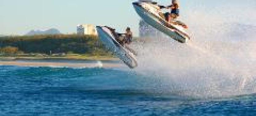 Small Group: Parasailing, Jet boat, and Jet Ski Experience
