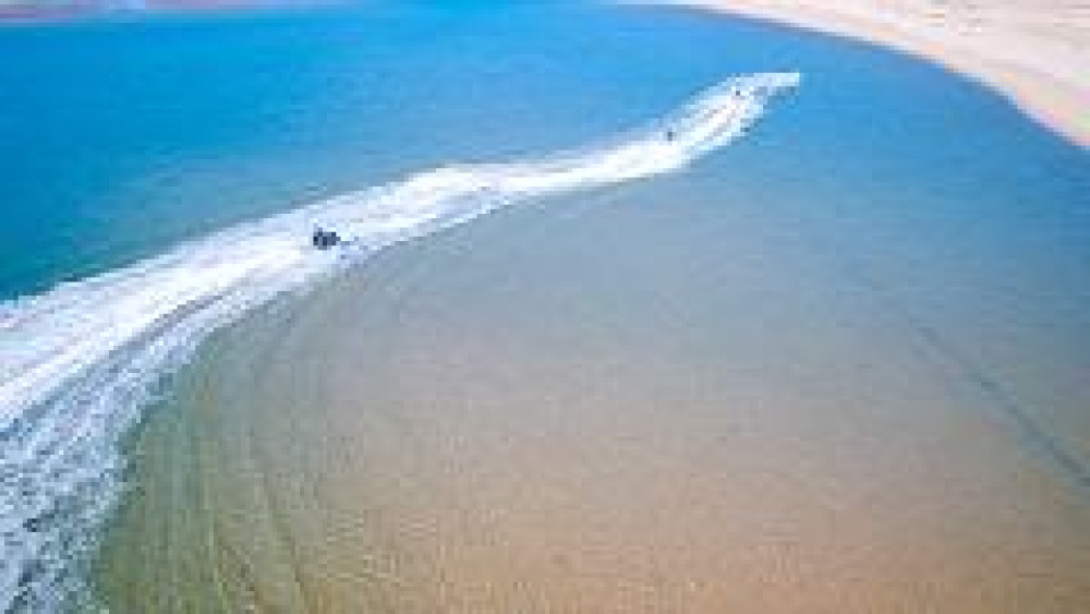 Small Group: Parasailing, Jet boat, and Jet Ski Experience