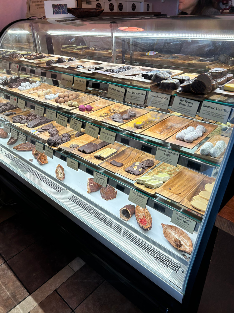 Scenic Sedona, Ancient Indian Ruins, & Raw Chocolate Frenzy