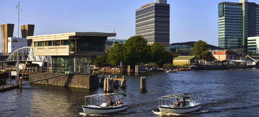 Private 2-hour Amsterdam Canal Cruise