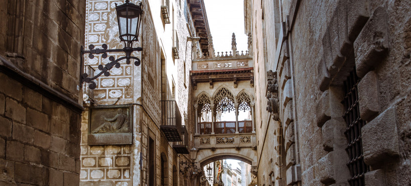 Private Barcelona Walking Tour: Old Quarter’s Tales and Corners, photo 2 of 3