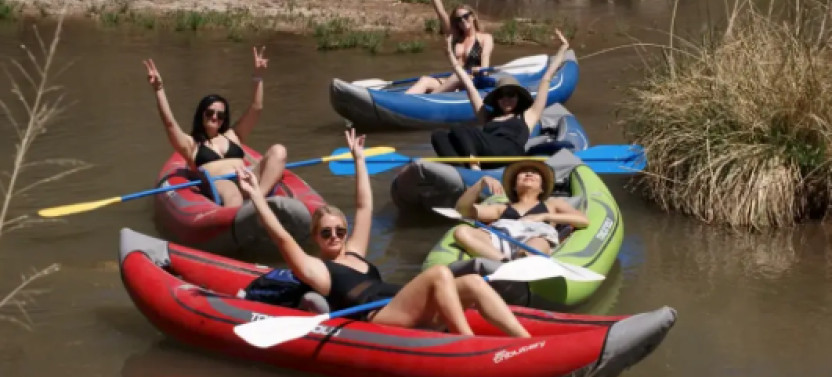 Vines & Vistas: Kayak and Wine Experience