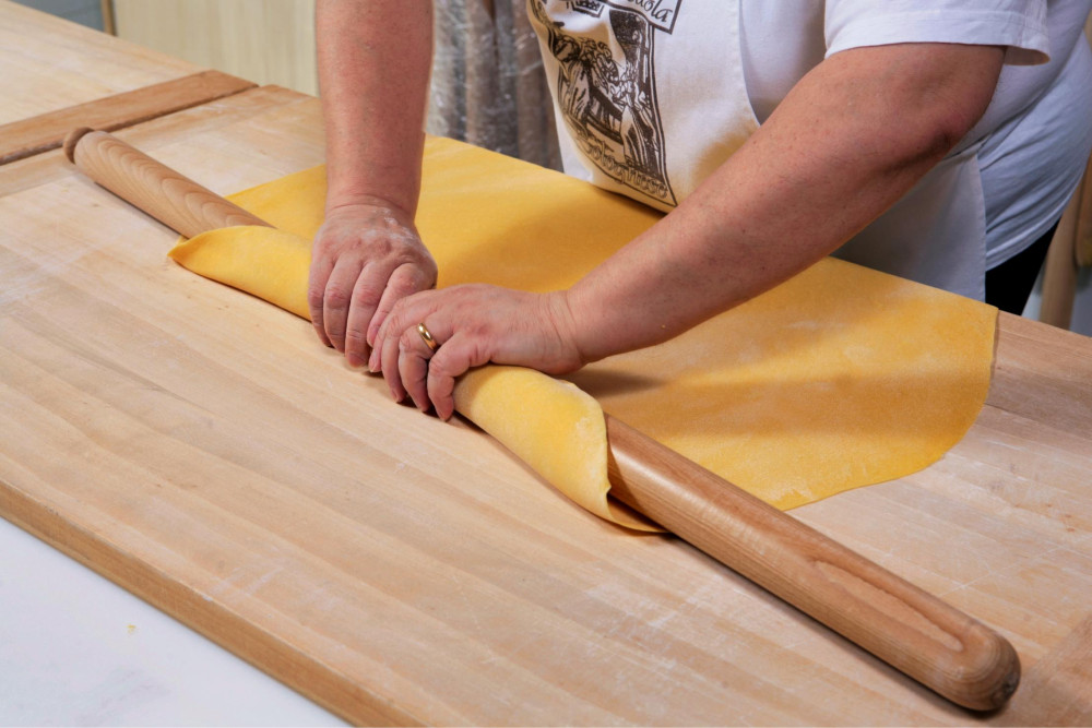 Bologna Cooking Class & Market Tour with Italian Lessons