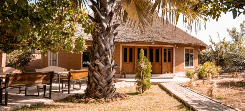 Market Tour & Gambian Cooking Class with Hotel Transfers