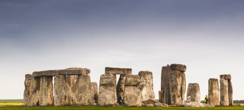 2 Day Windsor, Stonehenge, Bath & Oxford Tour from London