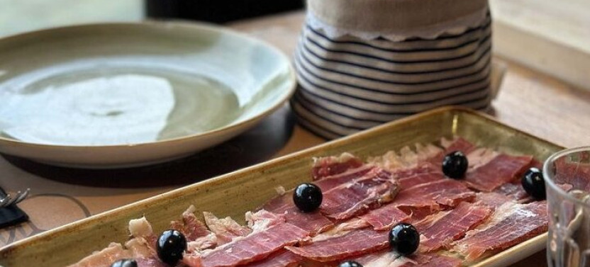 Private Dubrovnik History Local Bites Wine & Seafood Extravaganza