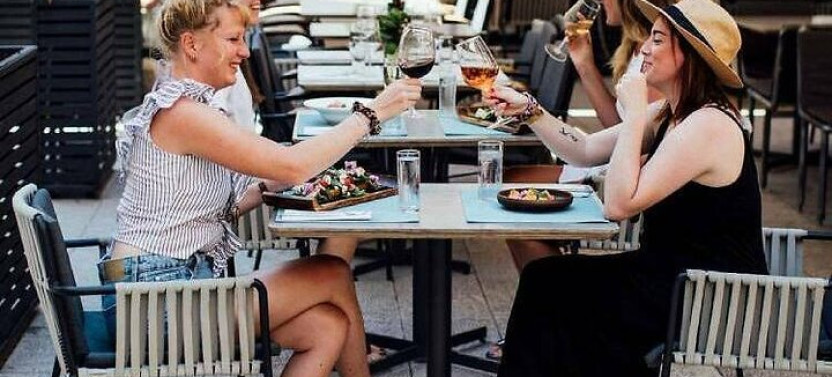Private Evening Tour Drinks and Bites in Dubrovnik