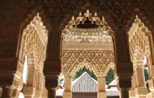 Julia Travel9