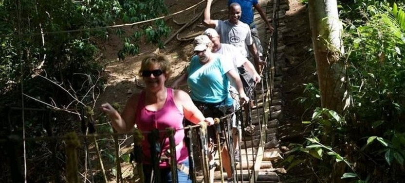 Adventure Combo: Zip Line, Suspension Bridge And Beach Tour
