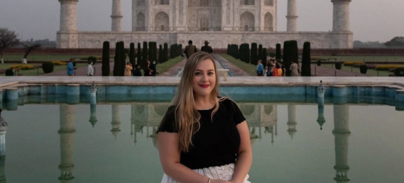 Private Taj Mahal Day Tour with 5* Hotel Lunch from Delhi