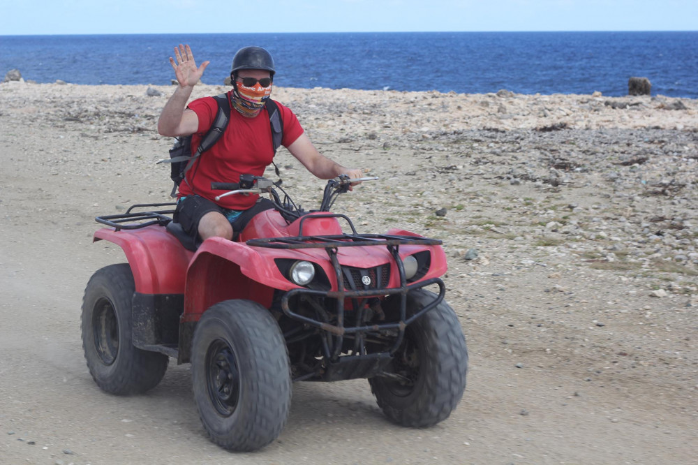 Around Aruba Tours