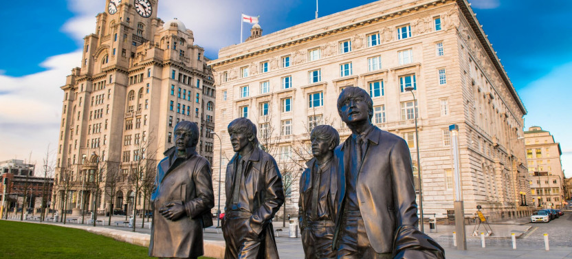 Liverpool: The Beatles and Waterfront Walking Tour