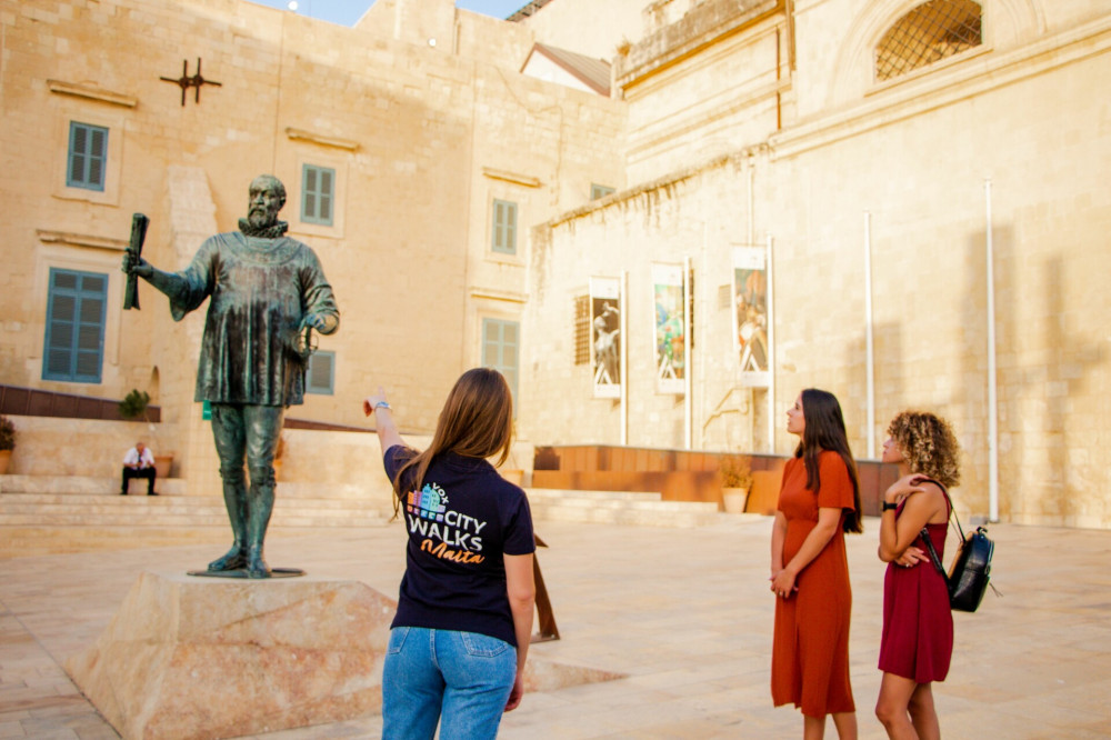 walking tours valletta malta