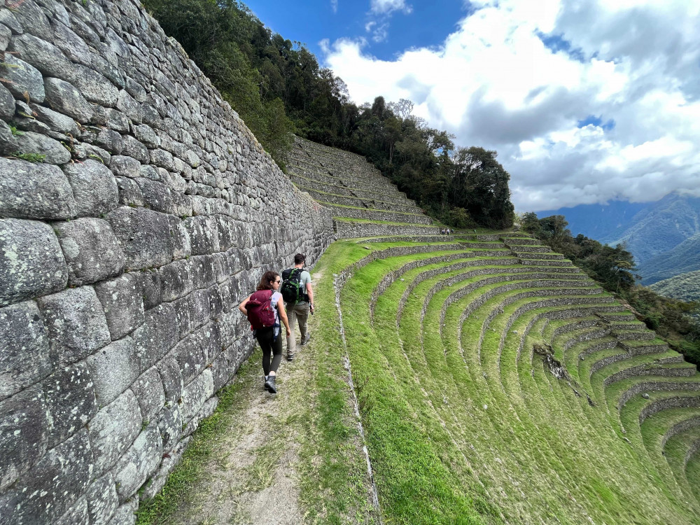 Short Inca Trail to Machu Picchu with Camping 2D/1N