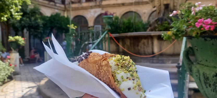Palermo Street Food Tour - Eat, Learn and have fun with a Local