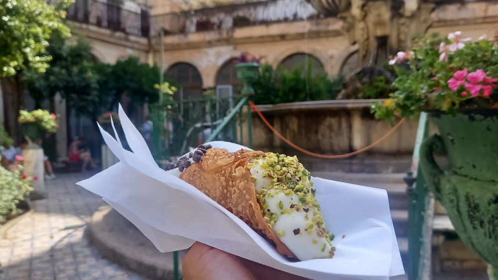 Palermo Street Food Tour - Eat, Learn and have fun with a Local